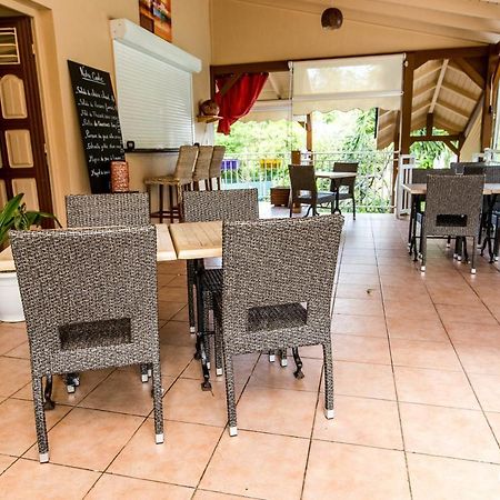Au Village De Menard Saint-Louis Ngoại thất bức ảnh