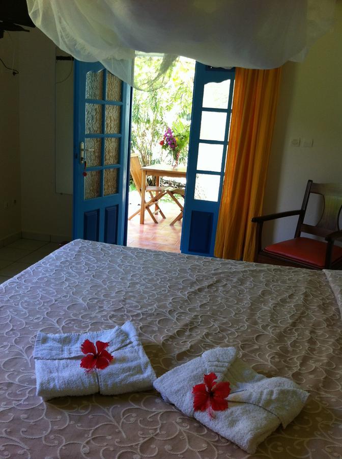 Au Village De Menard Saint-Louis Ngoại thất bức ảnh
